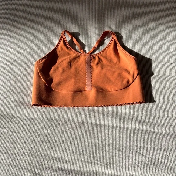Nike Rust Orange Sports Bra - Picture 1 of 2